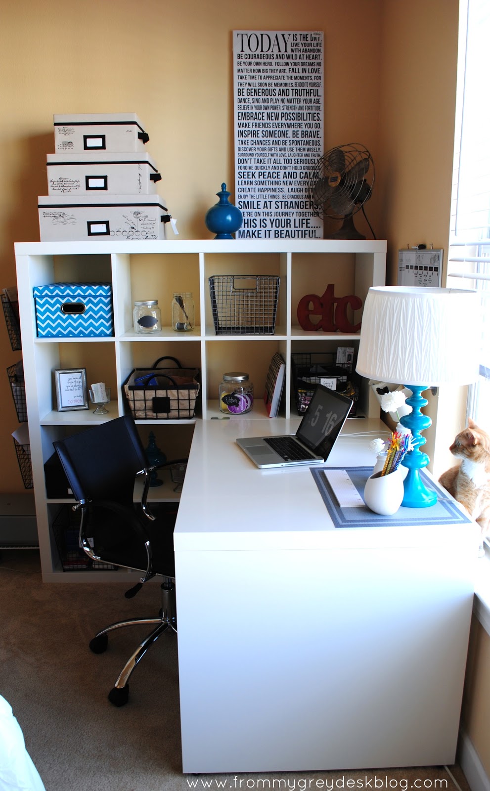 apartment tour work space Lauren Loves