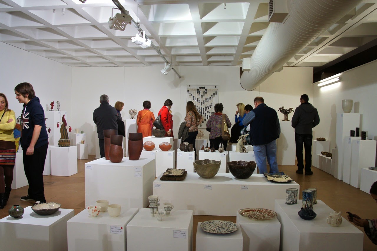 EUGENE HŐN CERAMIC ARTIST Ceramics SA regional exhibition 2014