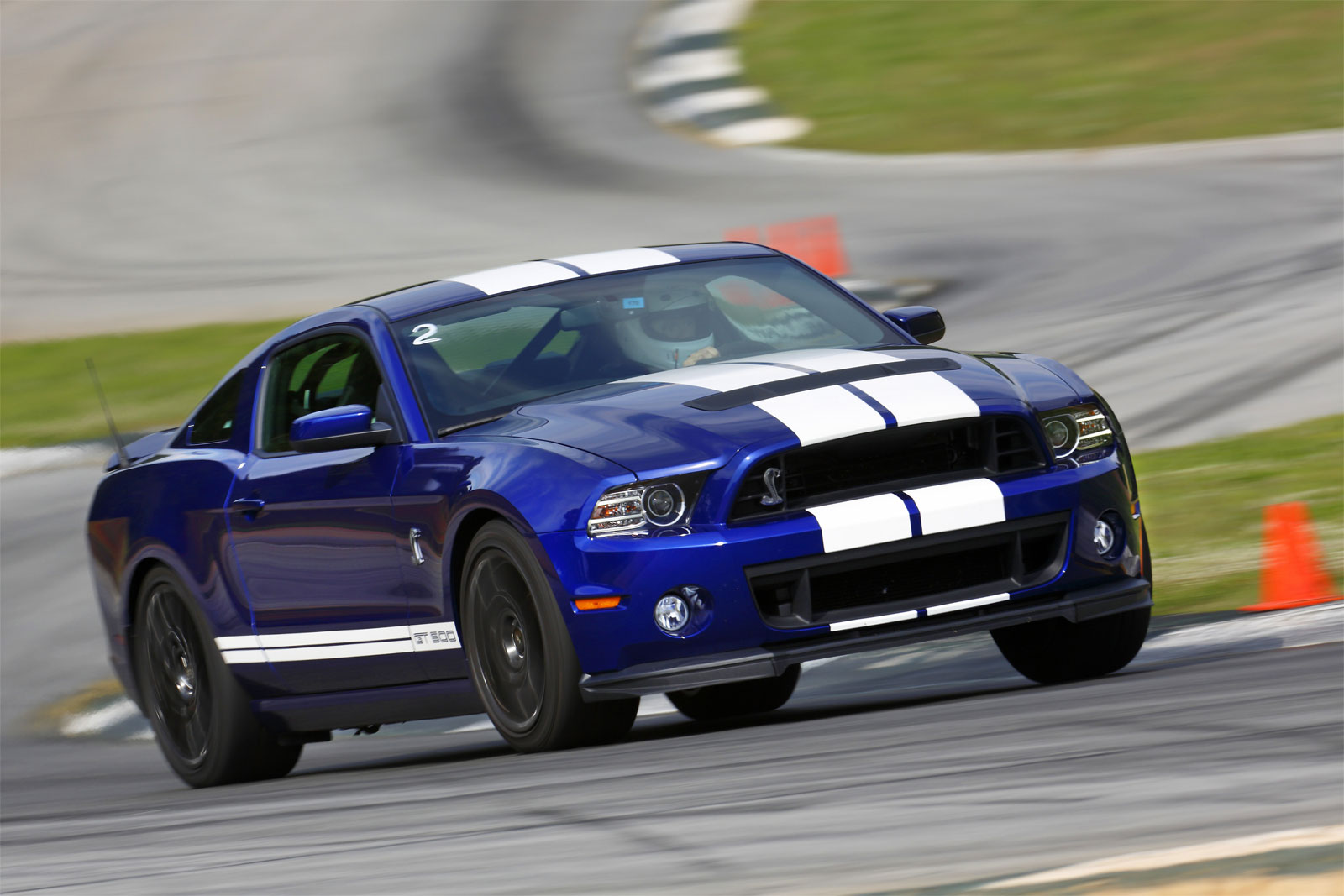 Sport Cars: Ford Shelby GT500 Hd Wallpapers 2013