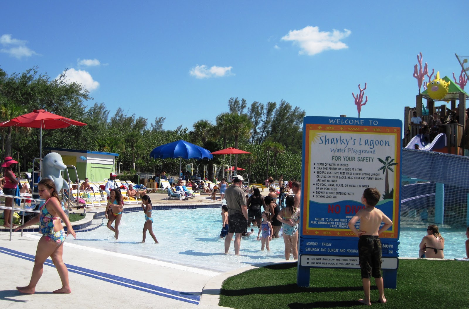 Paradise Cove Splash Park at C.B. Smith Park in Pembroke Pines