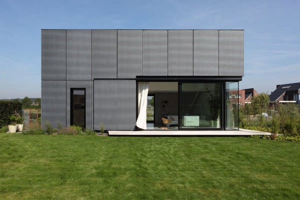 Diseño de Interiores & Arquitectura: Casa Minimalista con una Expansión