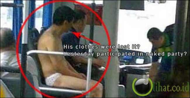 Telanjang di dalam bus Telanjang di dalam bus