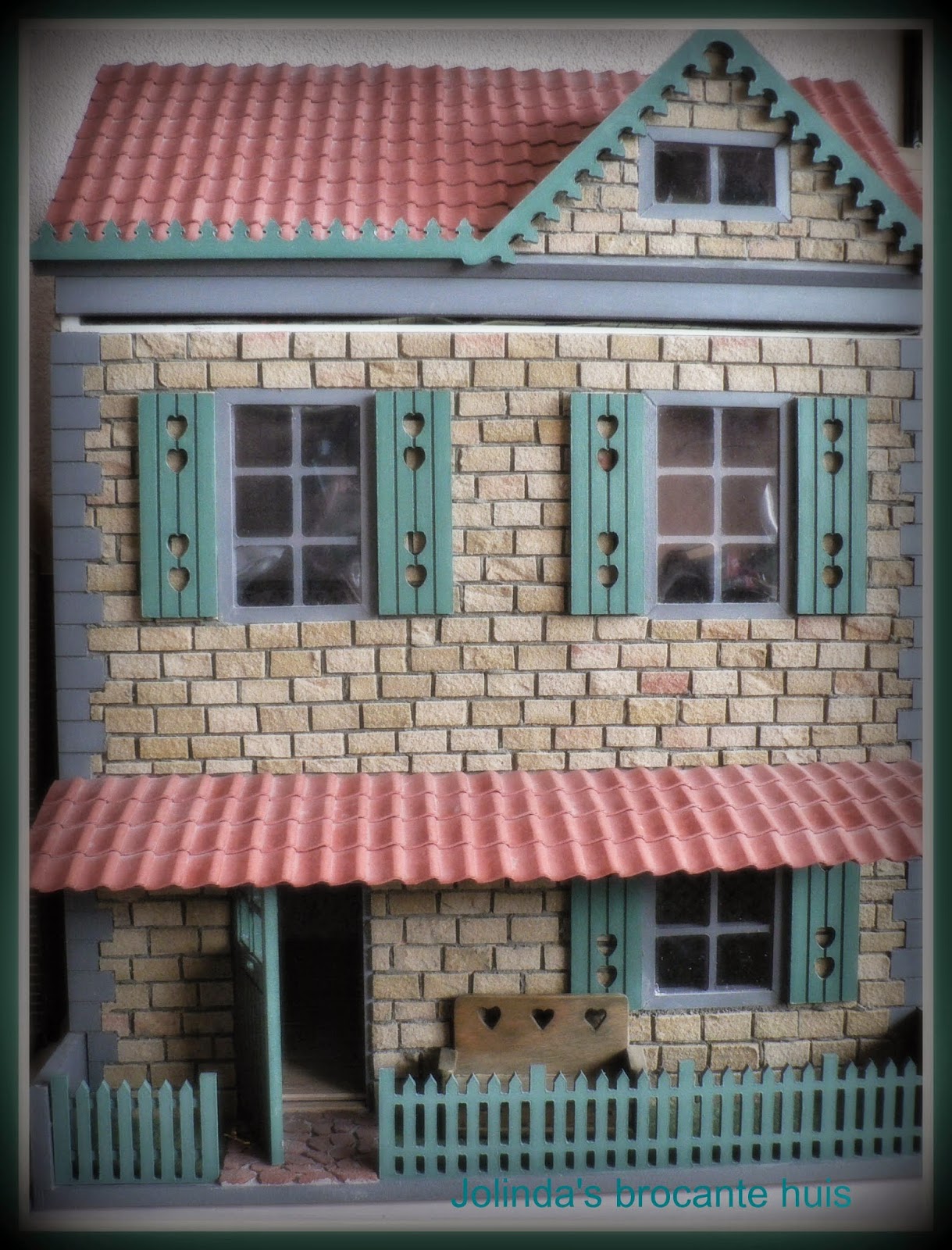 Brocante slaapkamer behang: noordwand steigerhout sloophout behang ...