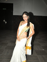 Actress Nivitha Glamorous photos in Saree-cover-photo