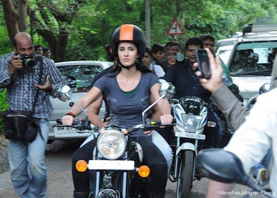 Click on the Image for Larger View Katrina Kaif with Hrithik