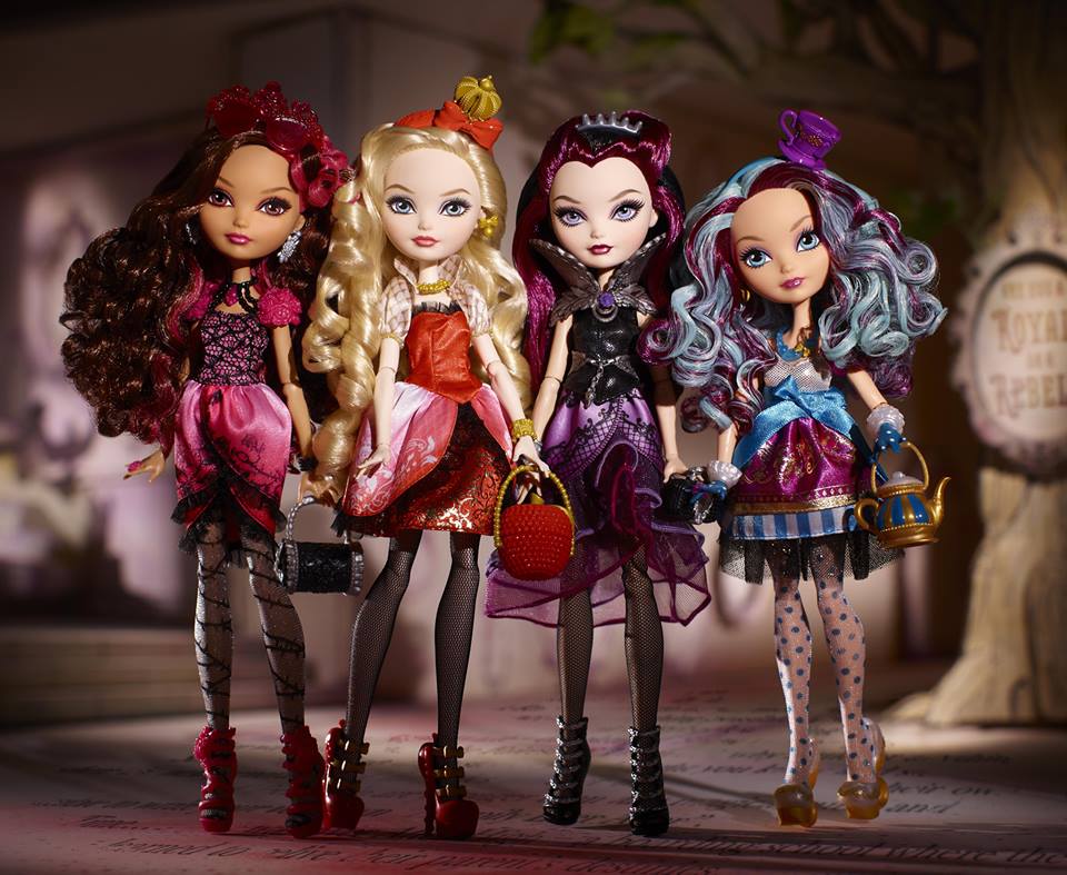 Boneca - Ever After High - Madeline Hatter. O vestido p