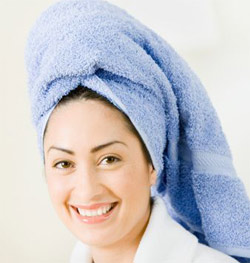 طريقة استعمال حمام الزيت للشعر E57f044f8238047eb414fb35758f4e30