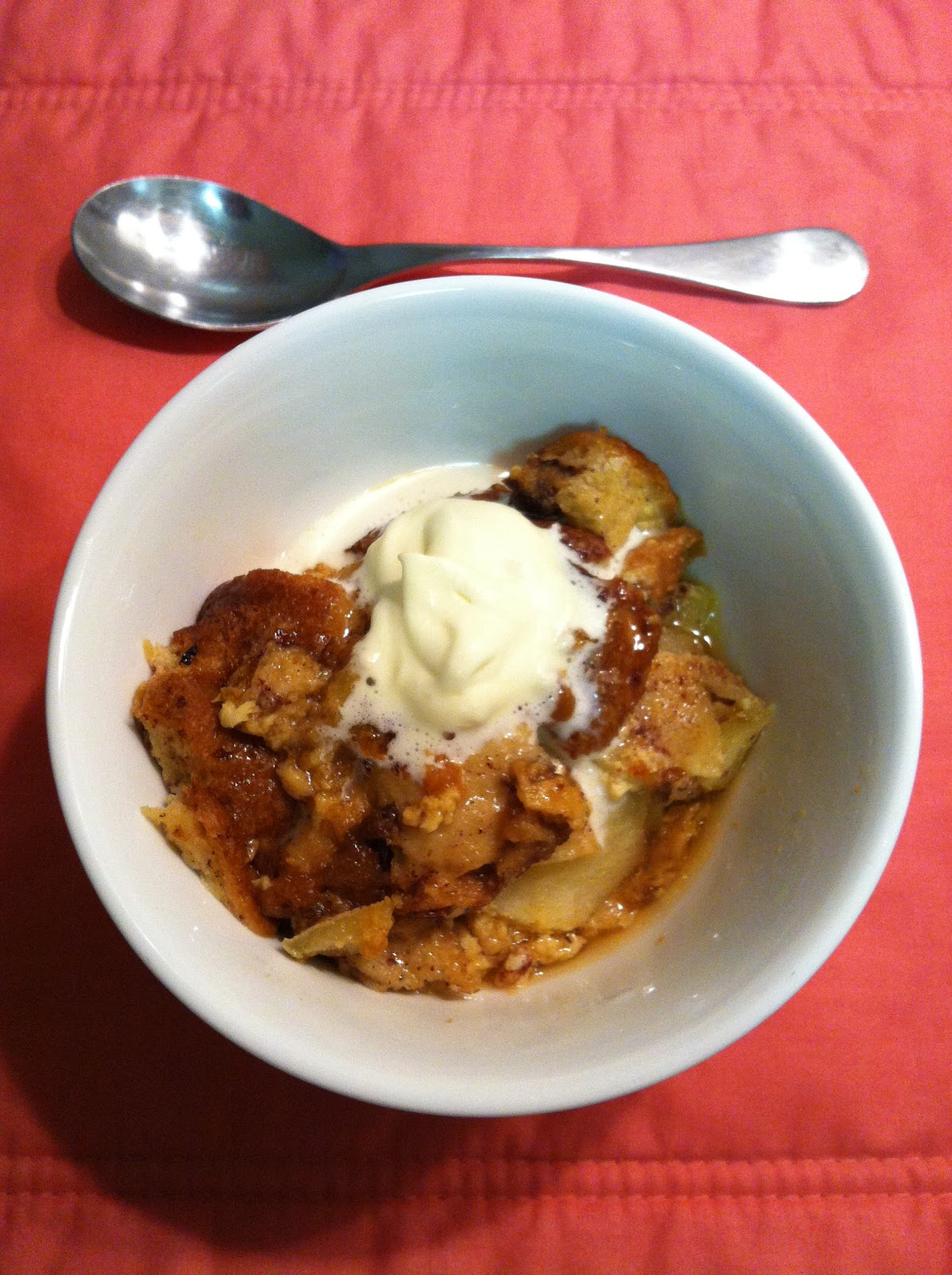 Slow Cooker Recipes NZ Bread and Butter Pudding with Apples Slow