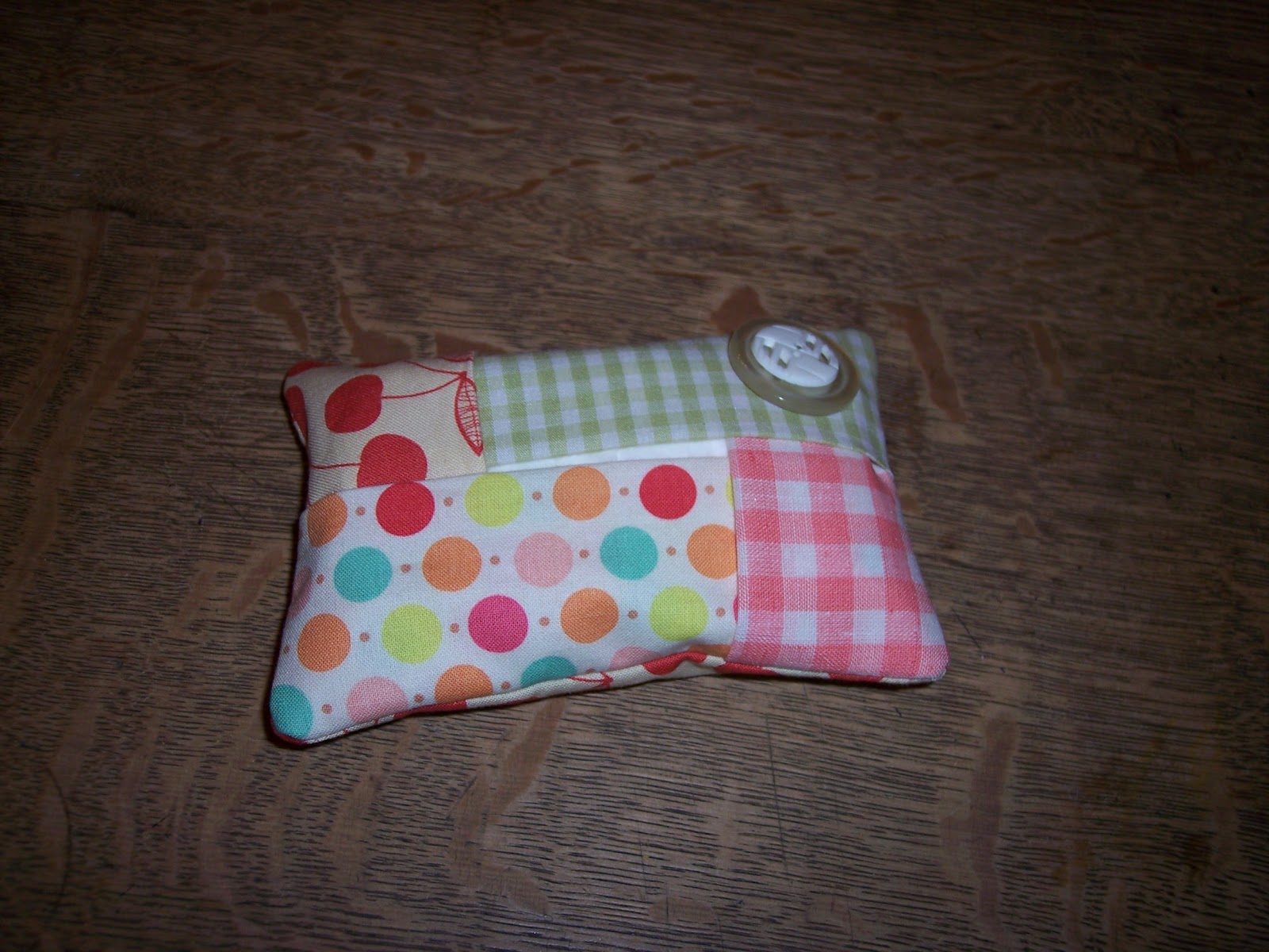 Mrs.T's Christmas Kitchen Purse size tissue holders fun little