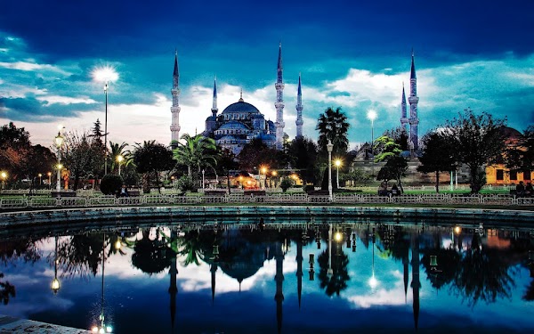LA MERAVIGLIOSA ISTANBUL LA MERAVIGLIOSA ISTANBUL