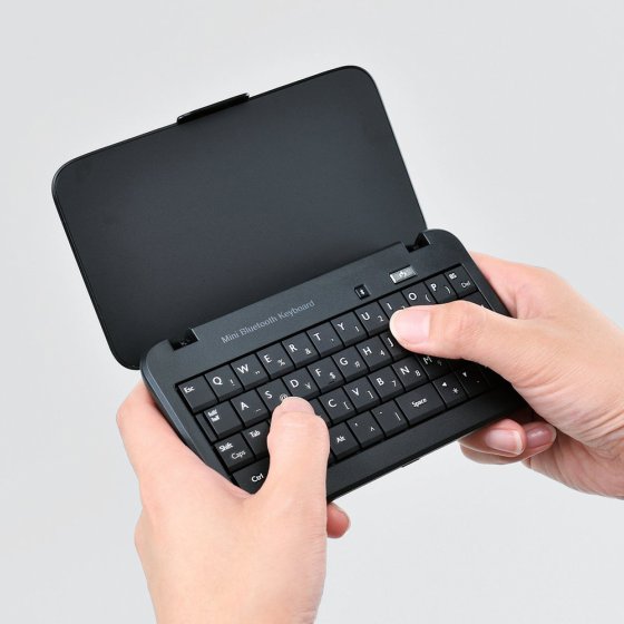 エレコム ゲーム機 Ipad Iphone対応のbluetoothキーボードを発売