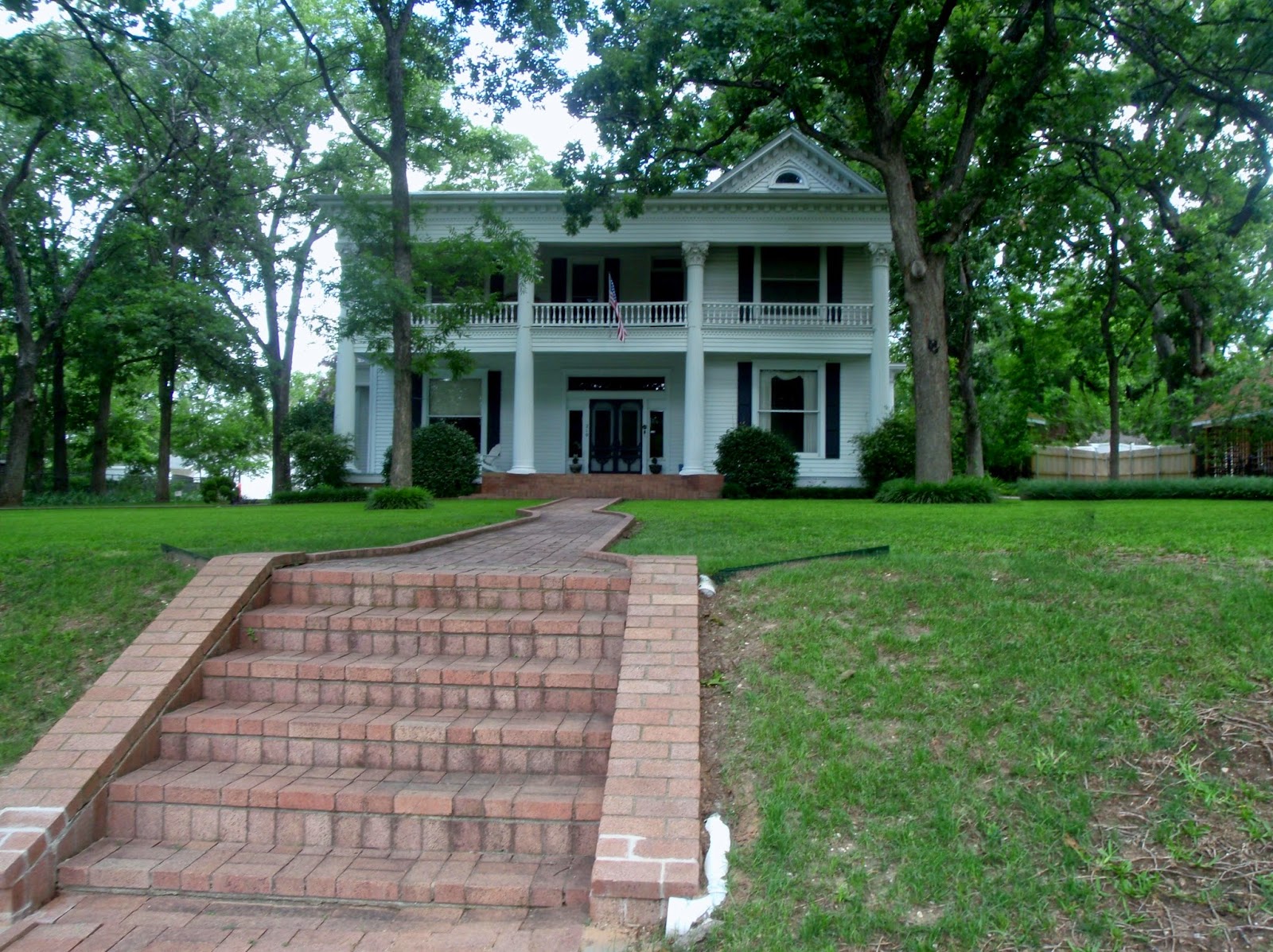 Pedal Pushers Waxahachie The Gingerbread City