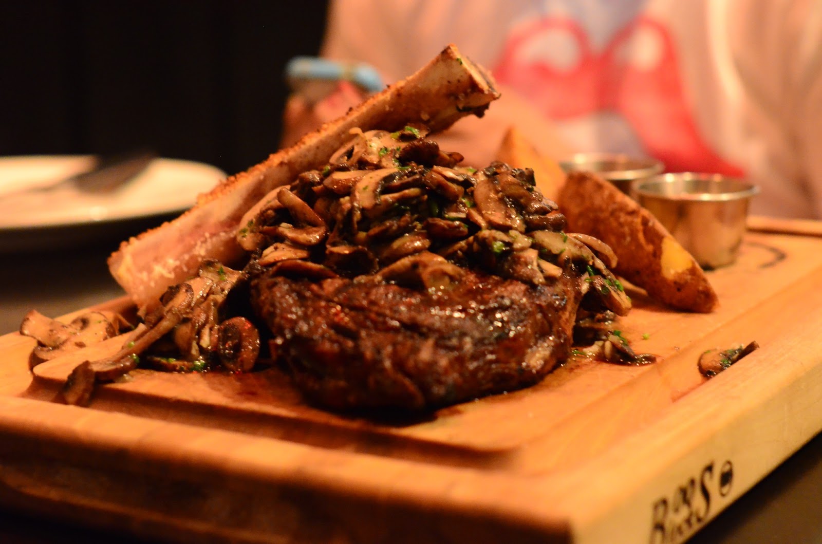 MEAT & POTATOES, PITTSBURGH RESTAURANT REVIEW JOURNOSPEAK