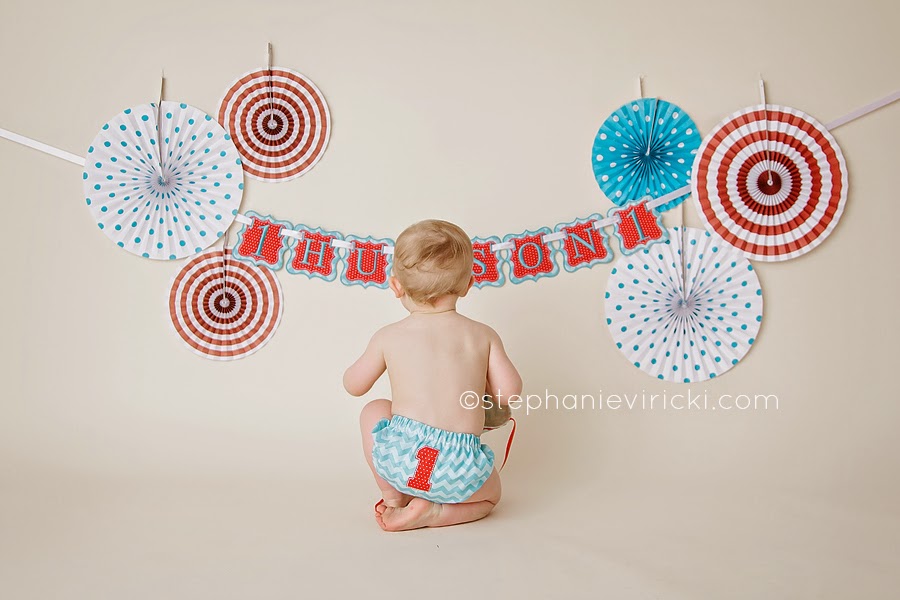 Hudson Turns One Lexington, KY Cake Smash Louisville Newborn