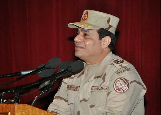السيسي يعلن ترشحه للرئاسة رسميا من الكلية الحربية