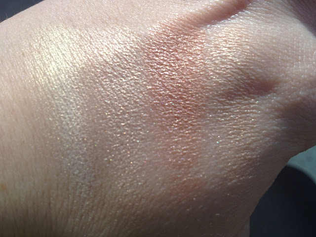Dior Amber Diamond Powder Shimmer: Swatches, Photos & Review Dior Amber Diamond Powder Shimmer: Swatches, Photos & Review