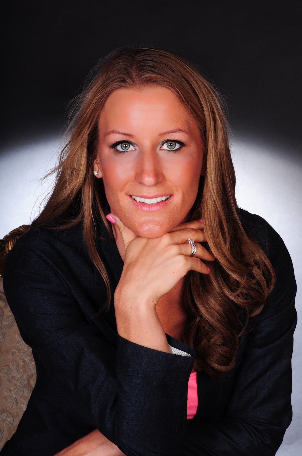 Jessica Trippel peoplecheck.de