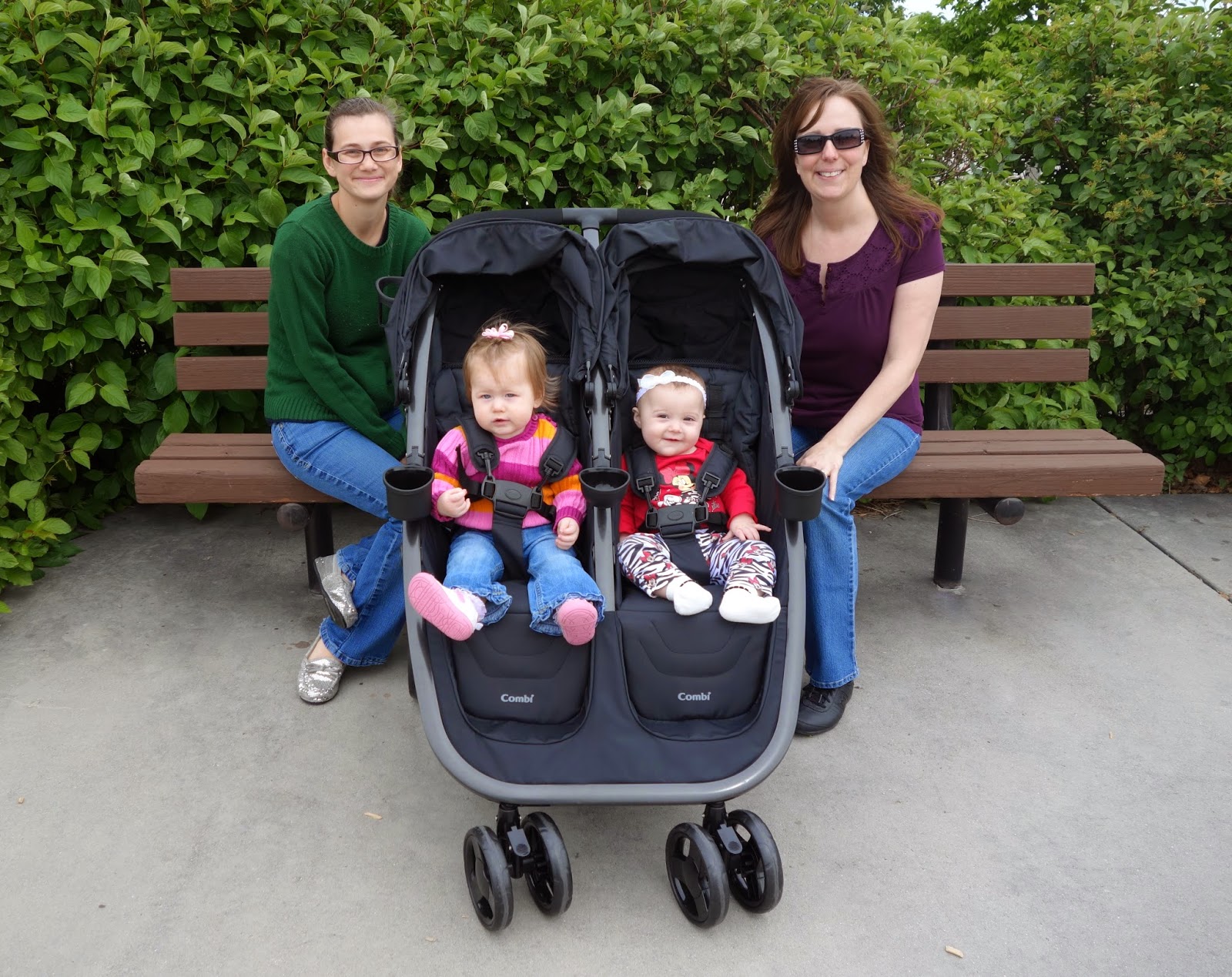 combi fold and go double stroller