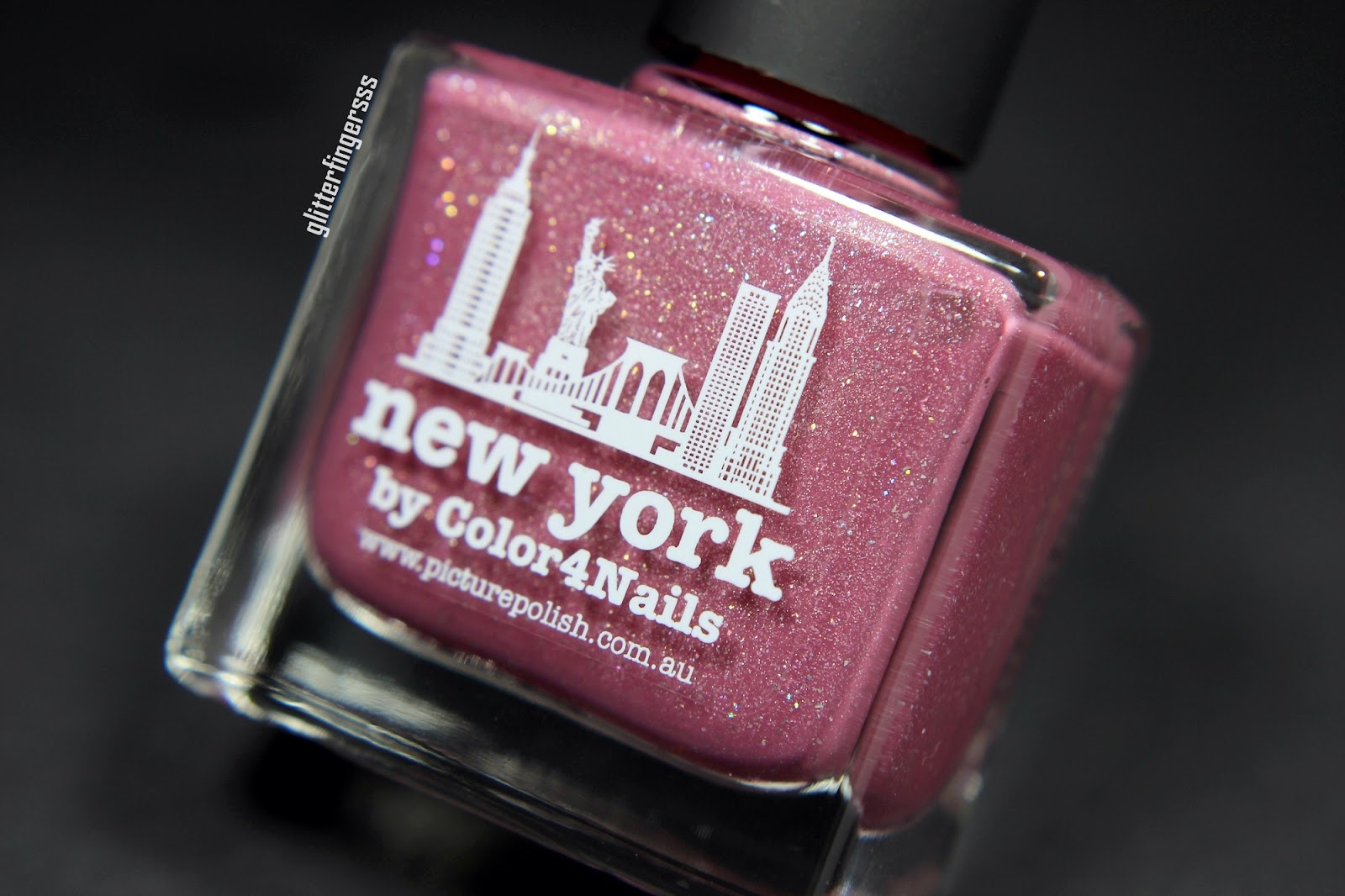 piCture pOlish New York Glitterfingersss in english