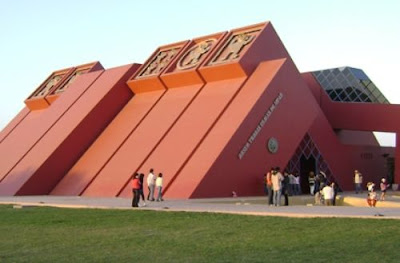 Museo Tumbas Reales. Museo Tumbas Reales.