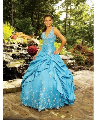 vestido-de-15-anos-azul-turquesa.jpg