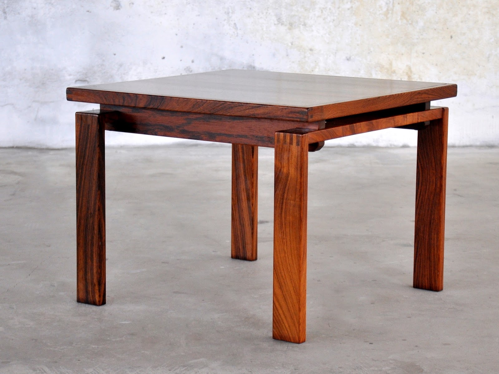 SELECT MODERN Danish Modern Rosewood End or Side Table