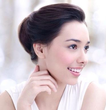 Biodata dan Foto Terbaru Annisa Rawless Lengkap Dengan Agamanya Biodata dan Foto Terbaru Annisa Rawless Lengkap Dengan Agamanya