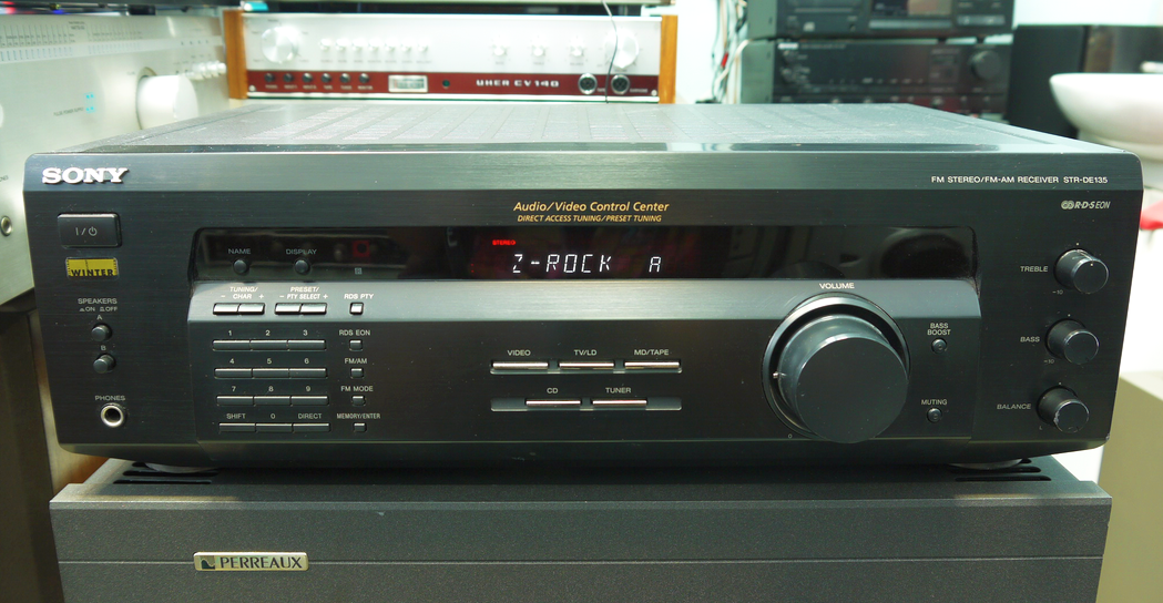 Sony STRDE135 Stereo Receiver AudioBaza