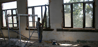 Sally and the windowsills Sally and the windowsills