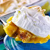 Torta de banana com merengue