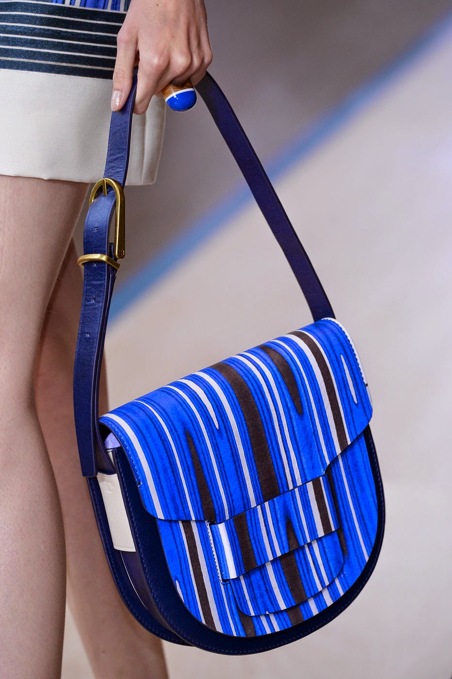 tory burch mini saddle bag