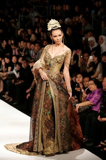 Model Kebaya Modern | Kebaya Pengantin Terbaru