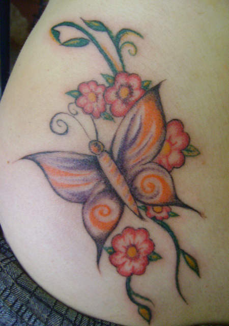 TATUAGENS DE BORBOLETAS DELICADAS E SENSUAIS - Fotos De Tatuagens Flores E Borboletas
