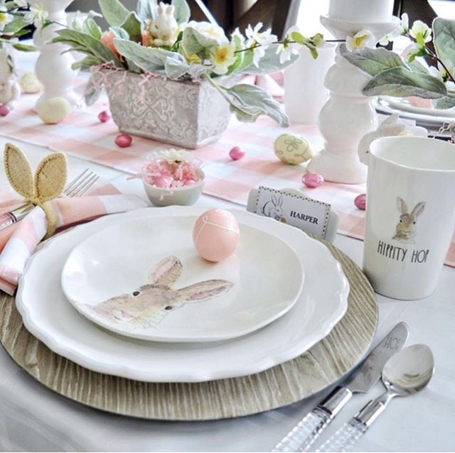 Pretty Pink & White Easter Tablescape