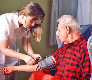 Tansiyonu hemşire ölçerse Doktor ölçerse