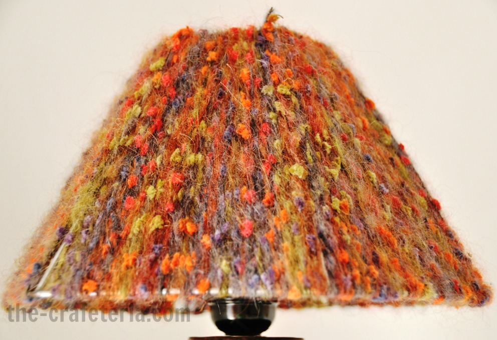 The Crafeteria DIY Yarn Lampshade