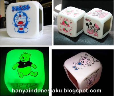 Jam Unik, Jam Digital bisa berubah Warna jam moody kubus