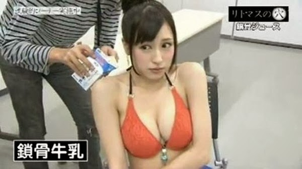 <a data-cke-saved-href='http://phimhay247.net/phim-sex-online-choi-em-gai-pho-dang-phe/213.html' href='http://phimhay247.net/phim-sex-online-choi-em-gai-pho-dang-phe/213.html' title='Sex Online Chơi Em Gái Phố Đang Phê'><h3>Sex Online Chơi Em Gái Phố Đang Phê</h3></a>