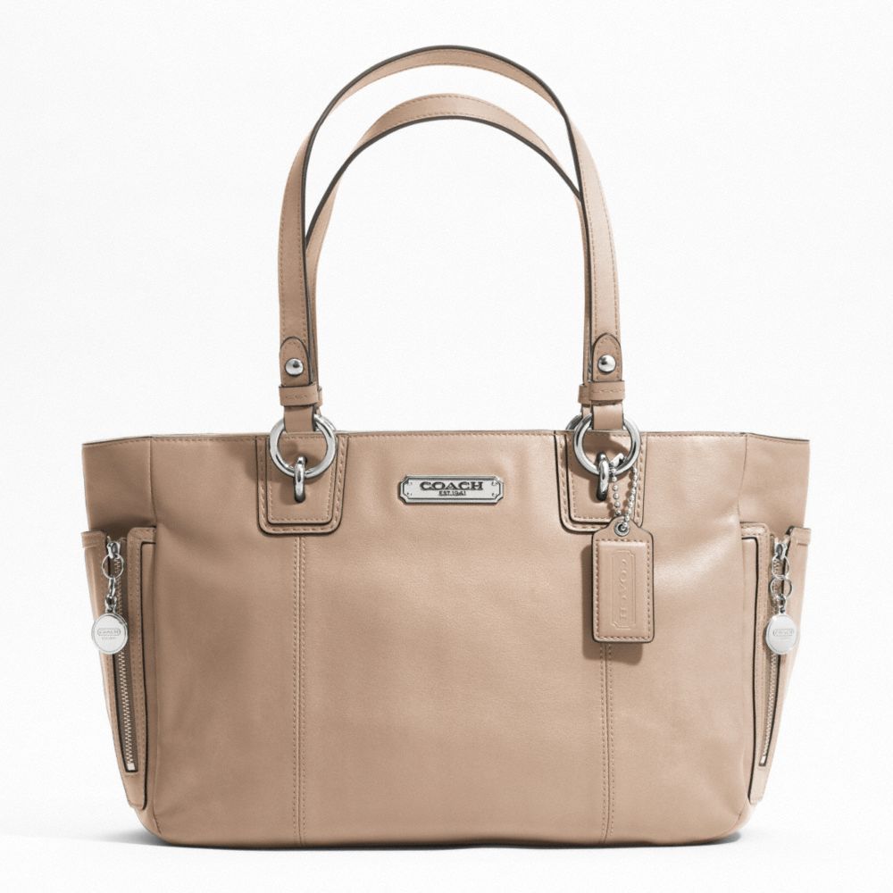 LiTTLEKiOSK Coach Gallery Leather Zipper Tote F19252