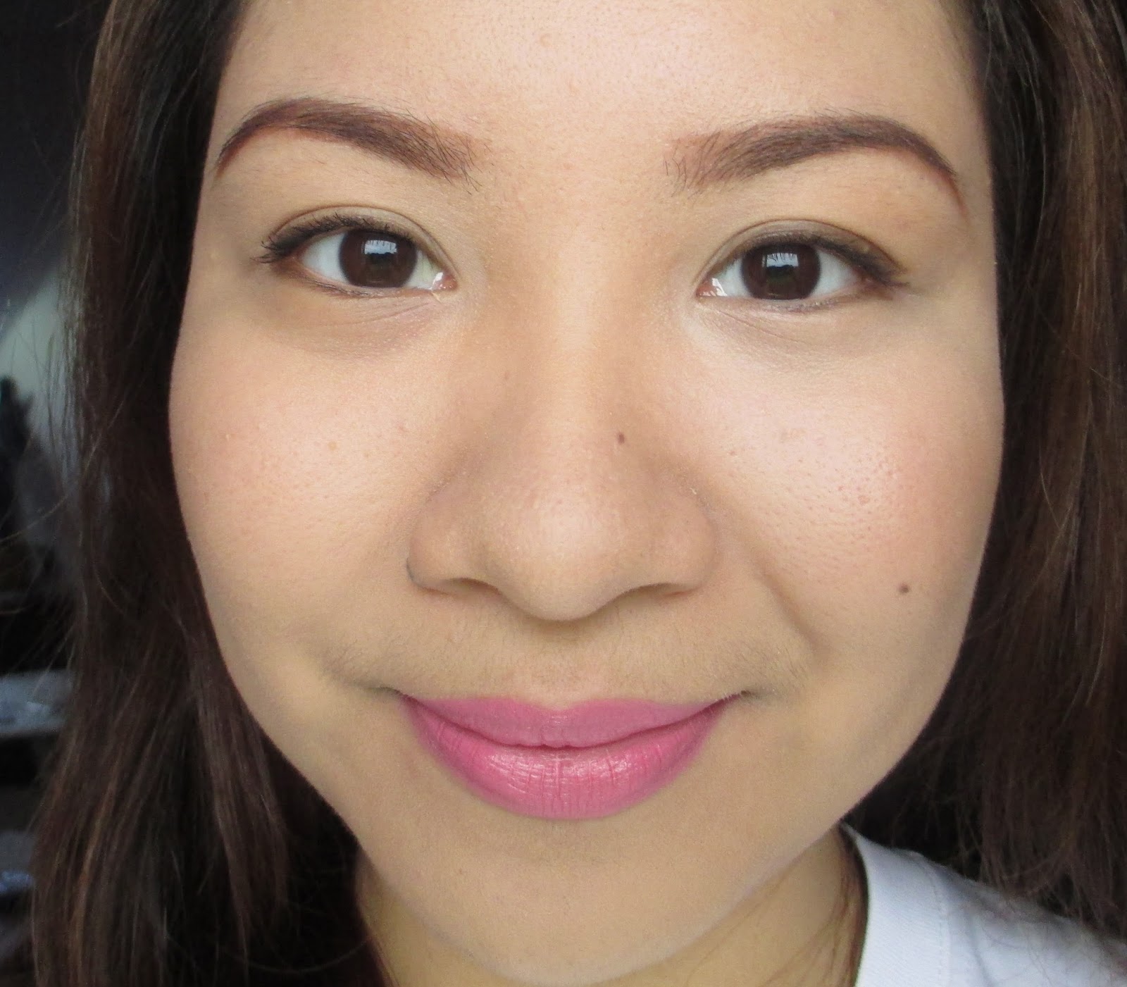 Make Me Up Before You Go Go! Makeup Tip Tuesday Dark Eye Bags Begone!