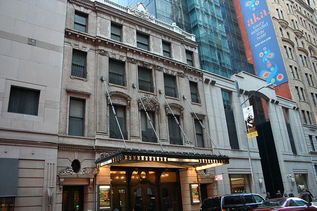 Academia de Representação e Modelo Hudson+Theatre