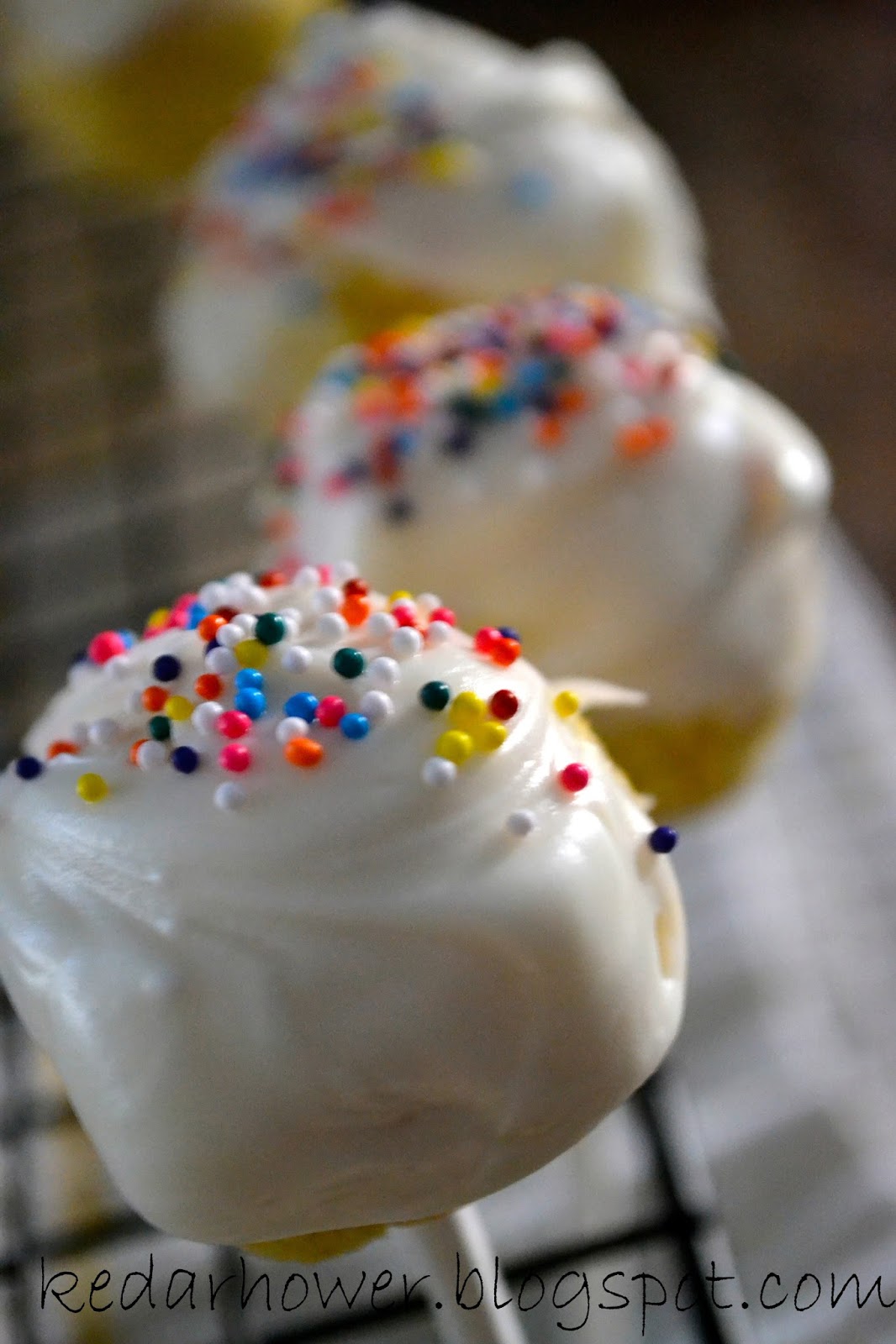 Stuff, Things, etc. Lemon Cake Pops