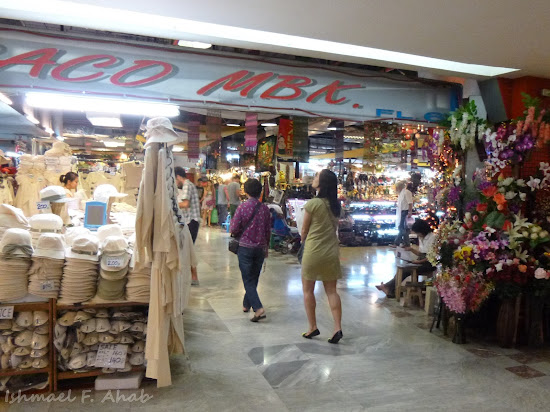 A sample of a shop in Mahboonkrong