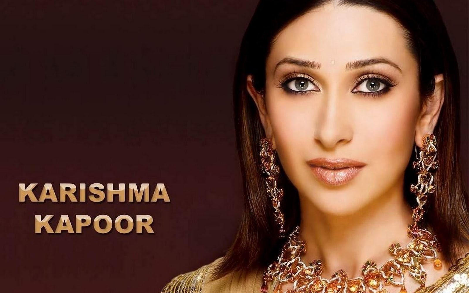 http://4.bp.blogspot.com/-y_5pr9kSnCk/UQfLFdUC-eI/AAAAAAAABbM/tKRxeqJADqY/s1600/Karishma-Kapoor-Wallpapers-HD-4.jpg