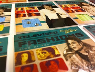 Panini America divulga os cards Michael Jackson [Moda]. Cards+roupa+Michael+Jackson