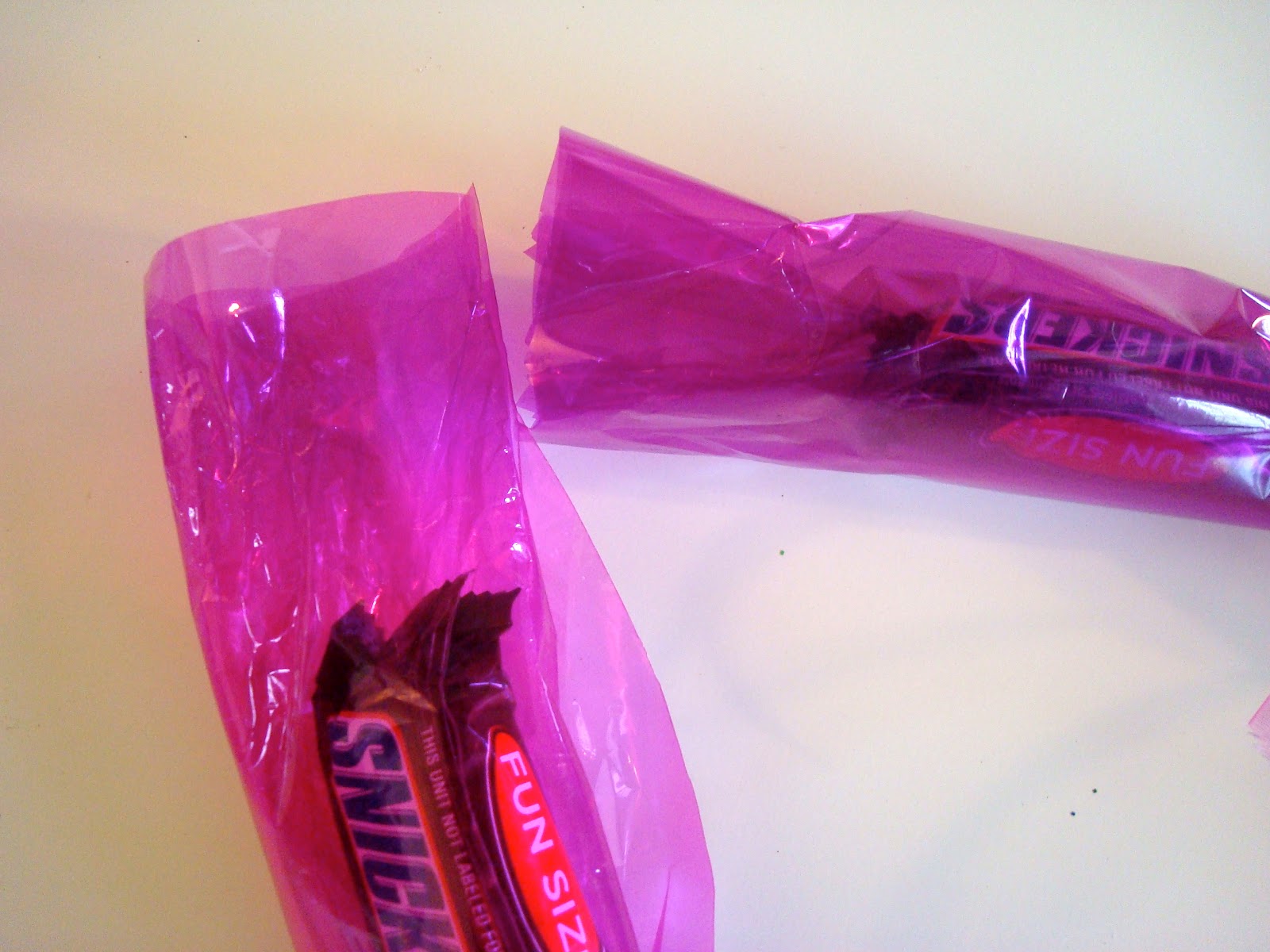 Once Upon A Pink Moon Tutorial How to make a candy lei with dollar