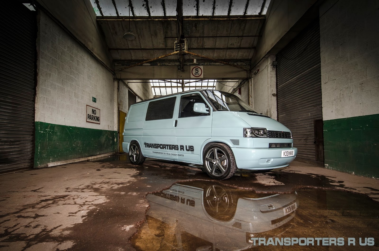 THE LOW DOWN WITH THE ORIGINAL VW TRANSPORTER SHOP
