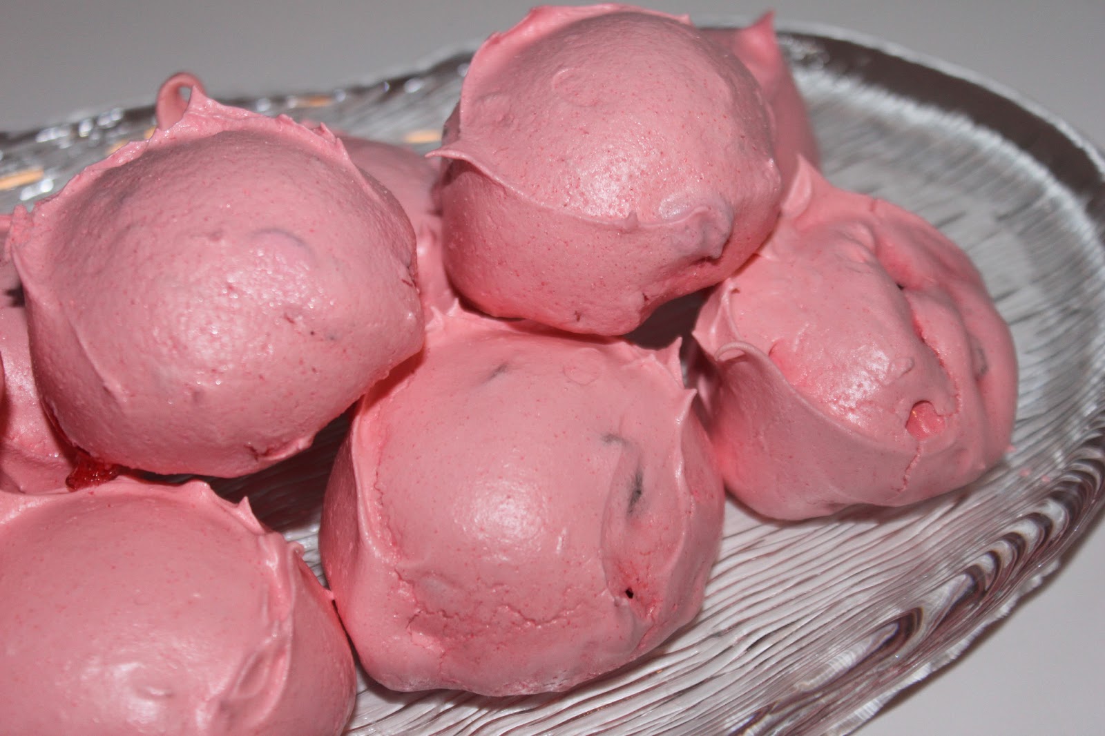 Sewing our Sanity Raspberry Kisses, Gluten Free Meringues!