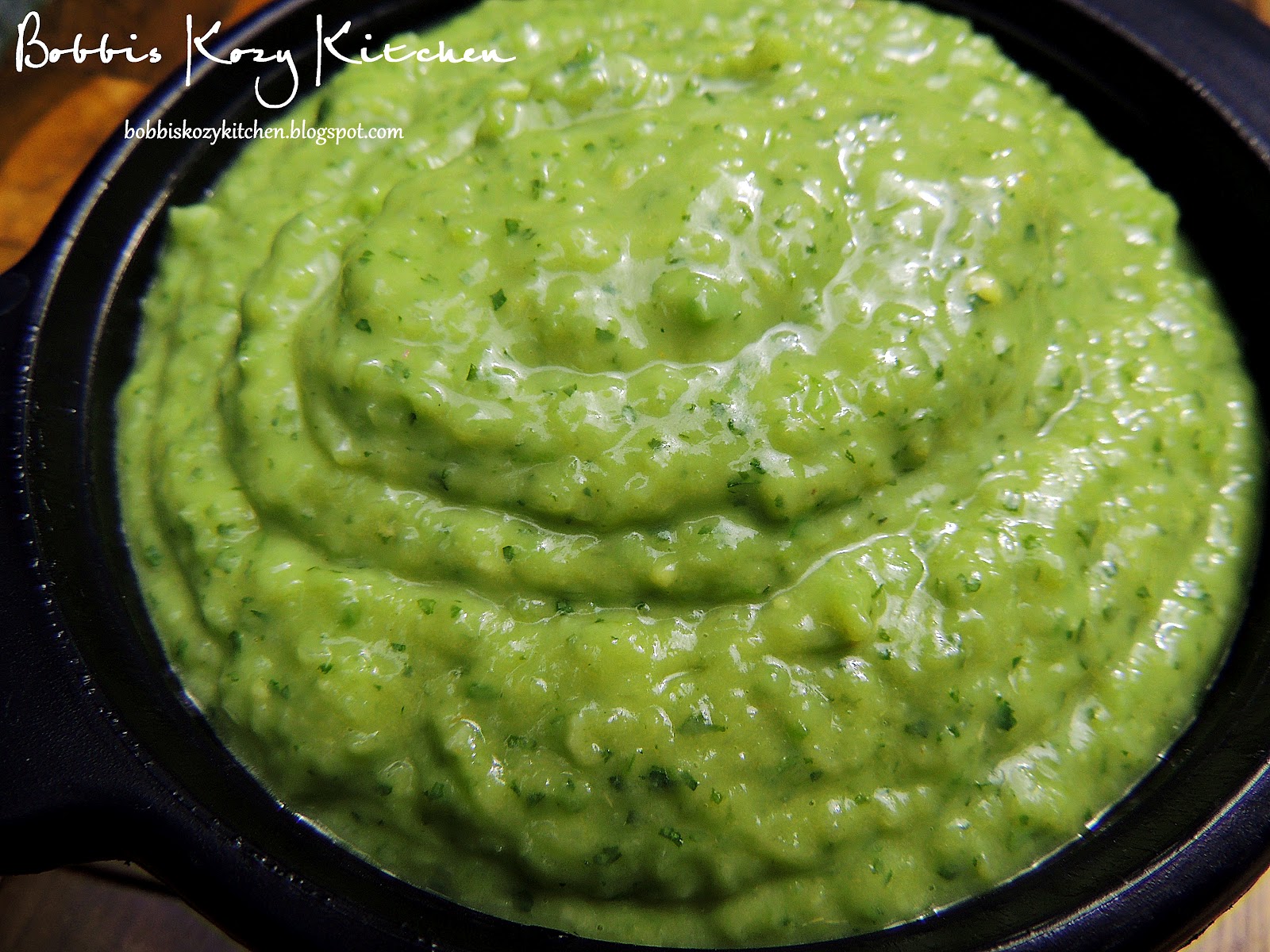 Bobbi's Kozy Kitchen Avocado Hot Sauce