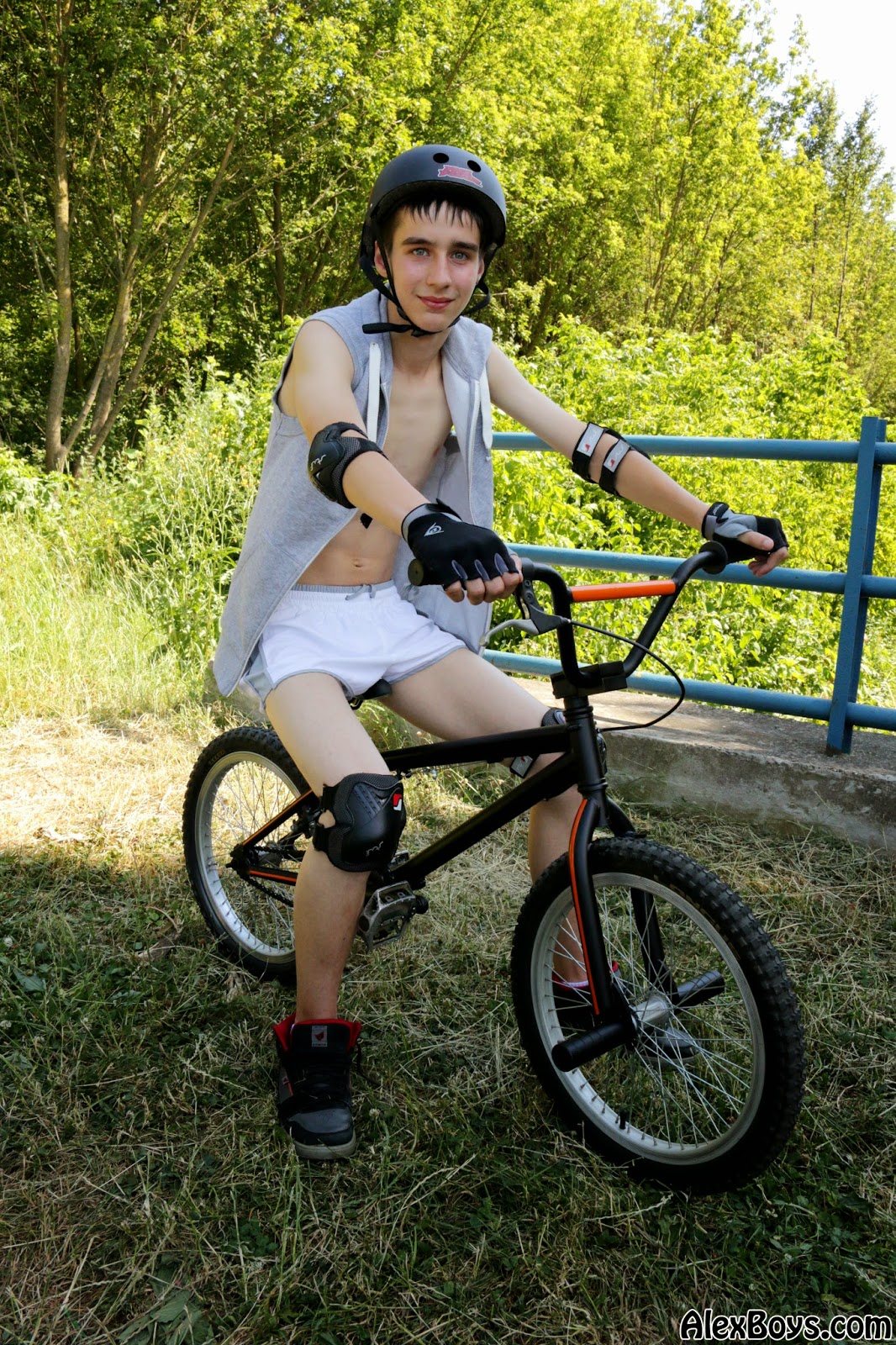 AlexBoys Silas 4